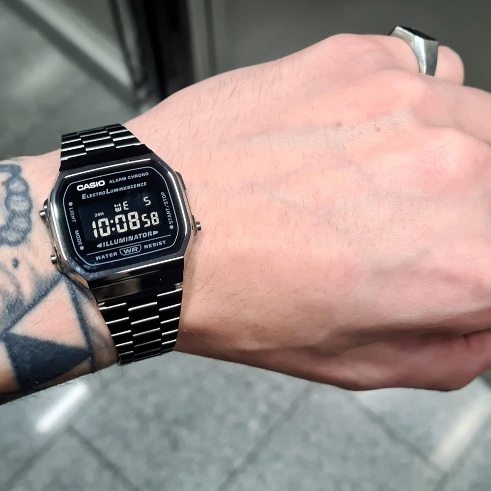 Мъжки часовник Casio A168WEGG-1BEF