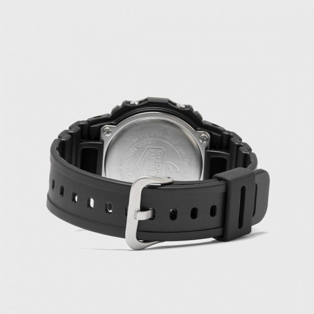 Мъжки часовник Casio G-Shock DW-5600UBB-1ER