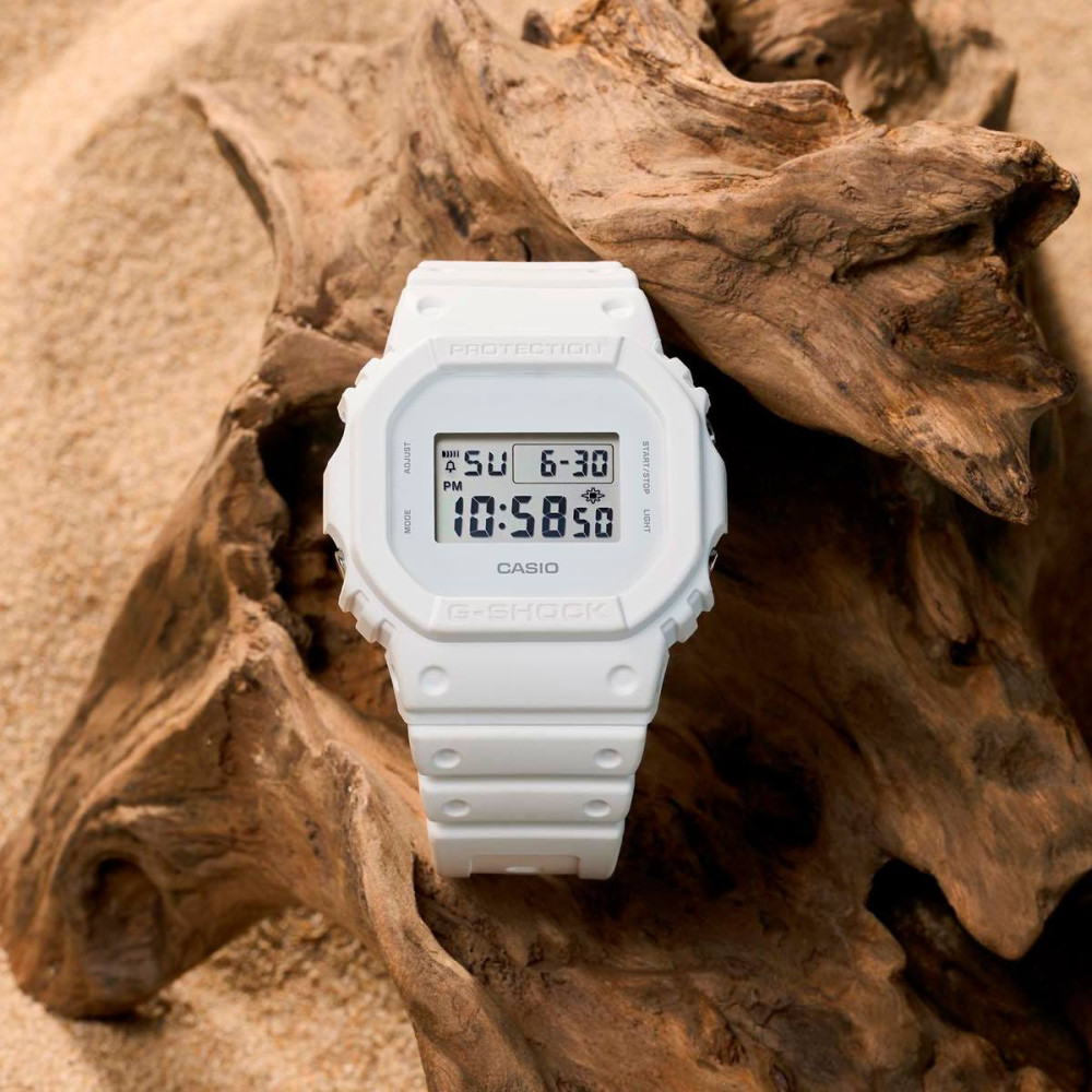 Мъжки часовник Casio G-Shock DW-5600WW-7ER