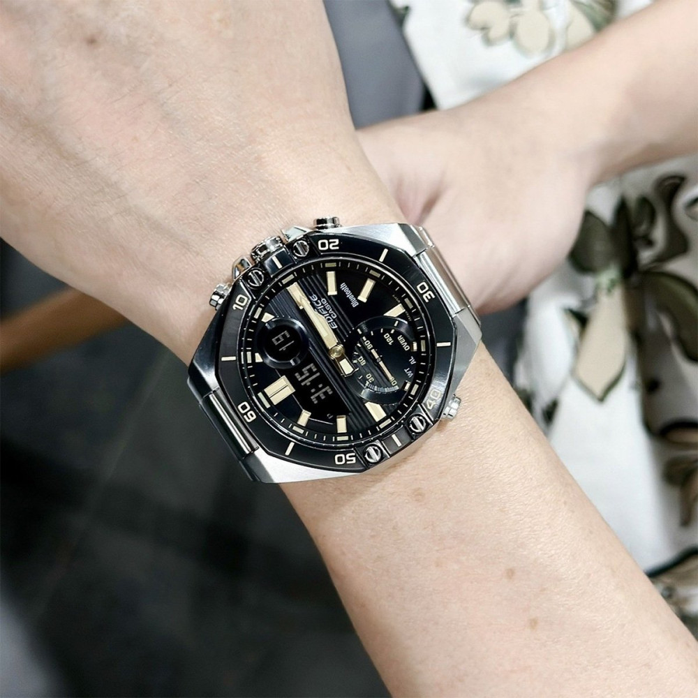 Мъжки часовник Casio ECB-10DB-1A9EF