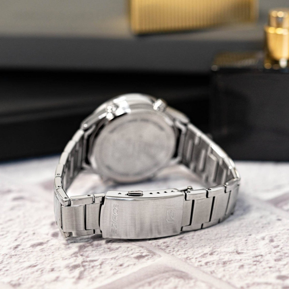 Мъжки часовник Casio EFV-C120D-3AEF
